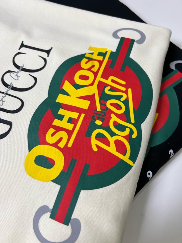 ブランドTシャツ着用イメージ